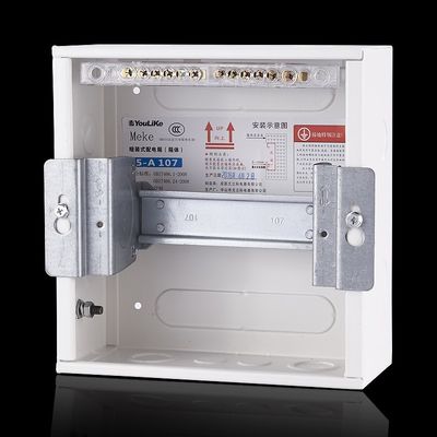 El rubor plástico de la cubierta de la PC de la caja del DB de 7 maneras montó la caja del panel de distribución eléctrica